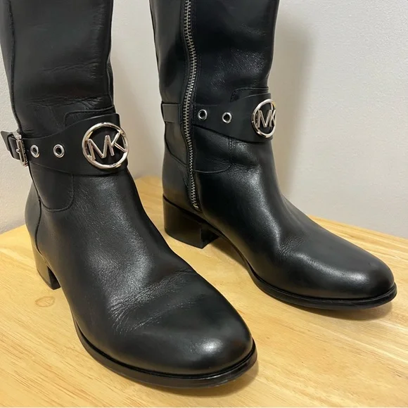 Michael Kors Tall Black Leather Boots size 6 silver hardware - Picture 6 of 9